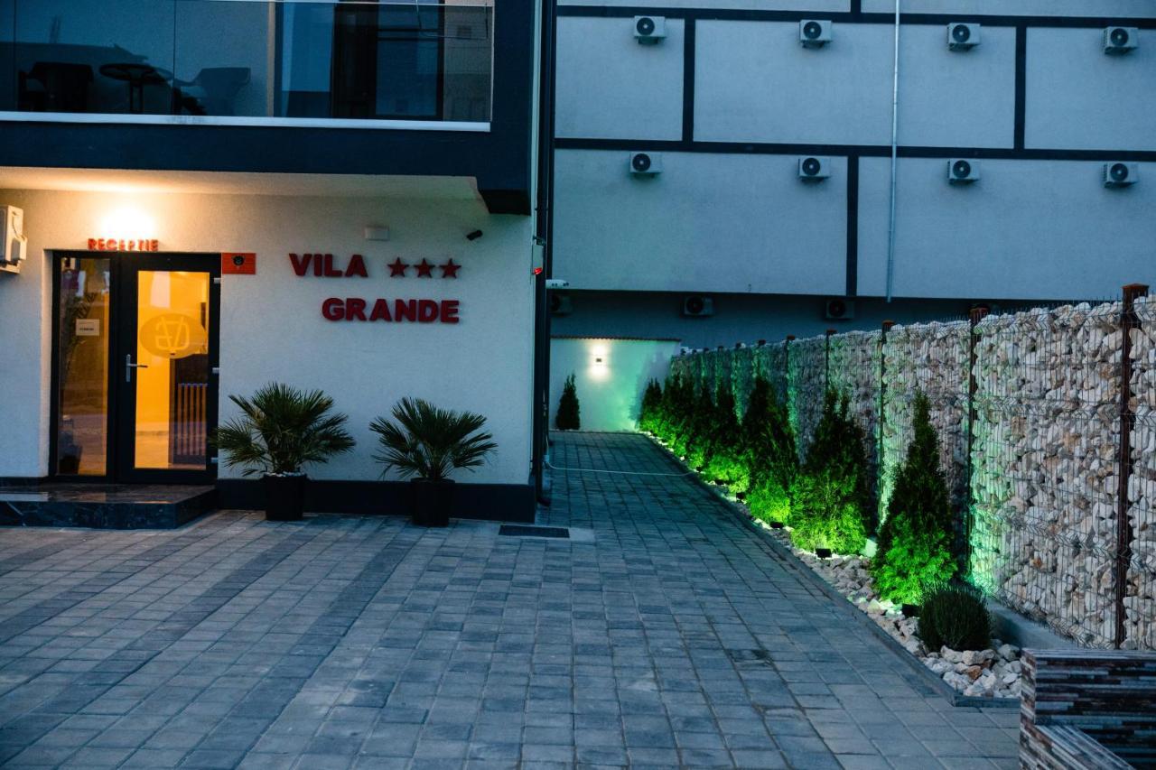 Hotel Vila Grande Mamaia Nord Năvodari Exterior foto