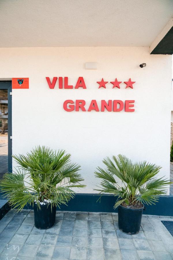 Hotel Vila Grande Mamaia Nord Năvodari Exterior foto